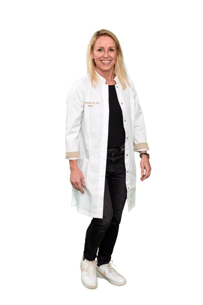 Perfection by Toft Rikke